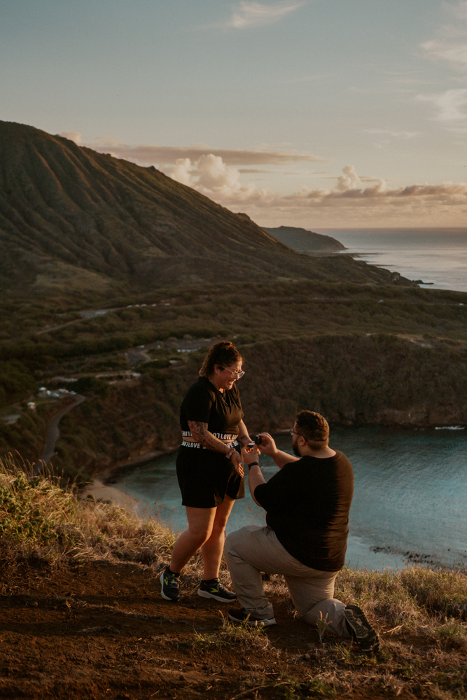 Proposal on Oahu at sunrise at Hanauma Bay.